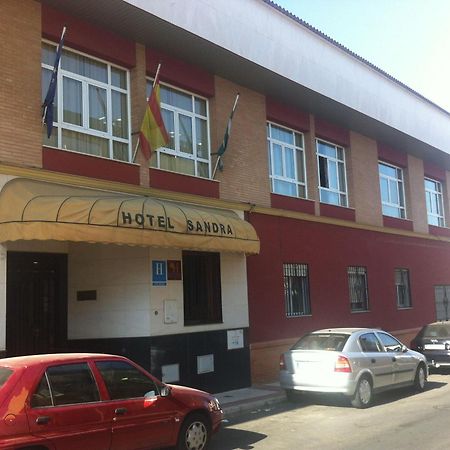 Hotel Sandra Alcalá de Guadaira Kültér fotó