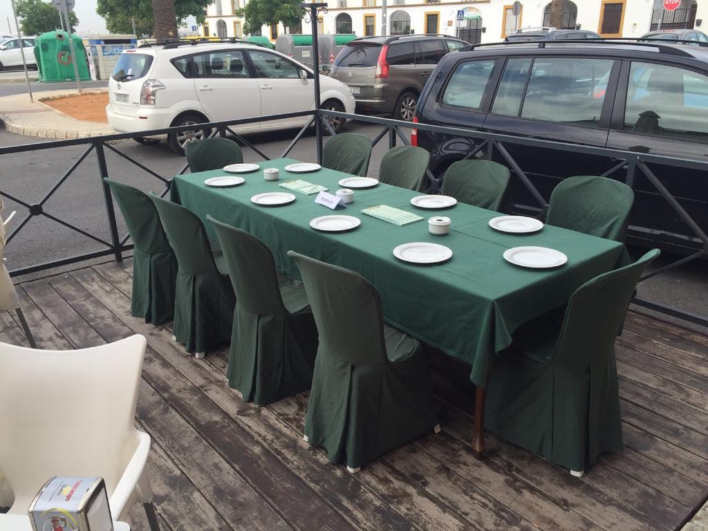 Hotel Sandra Alcalá de Guadaira Kültér fotó