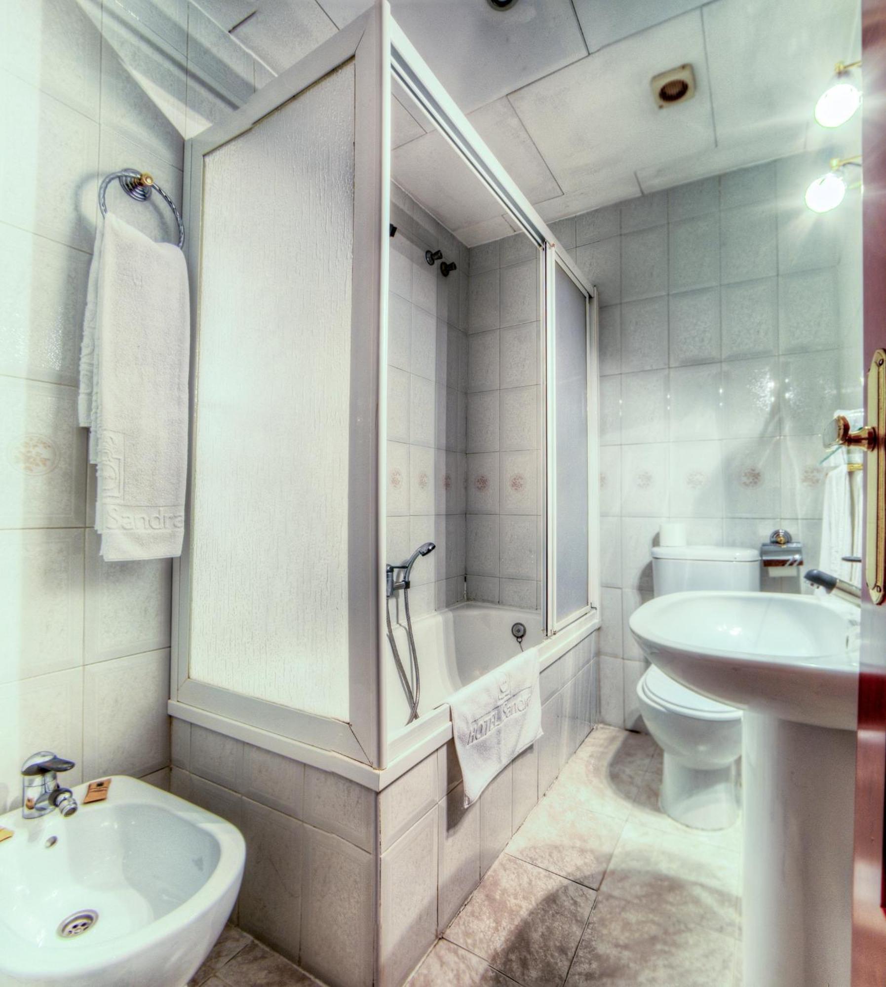 Hotel Sandra Alcalá de Guadaira Szoba fotó